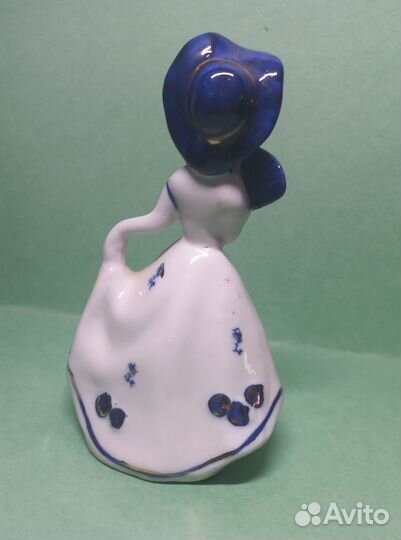 Статуэтка колокольчик 