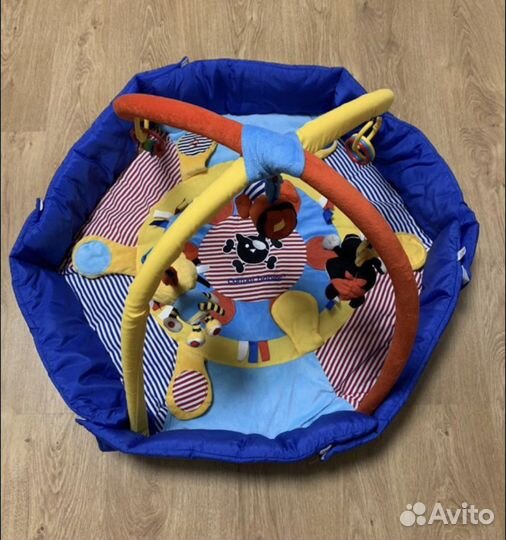 Развивающий коврик