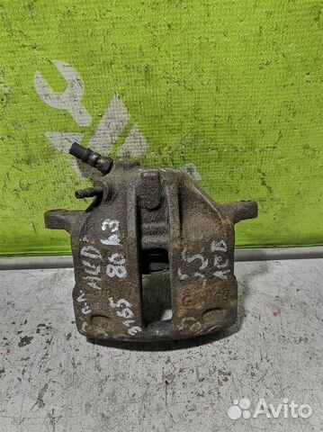 Суппорт передний левый Ауди 80 90 Б3