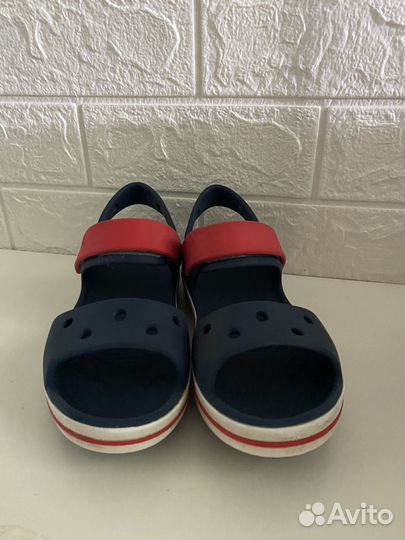 Crocs j2 сандалии для мальчика (32-33р)