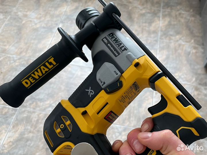 Аккумуляторный перфоратор dewalt DCH172
