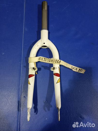 Вилка для велосипеда жесткая