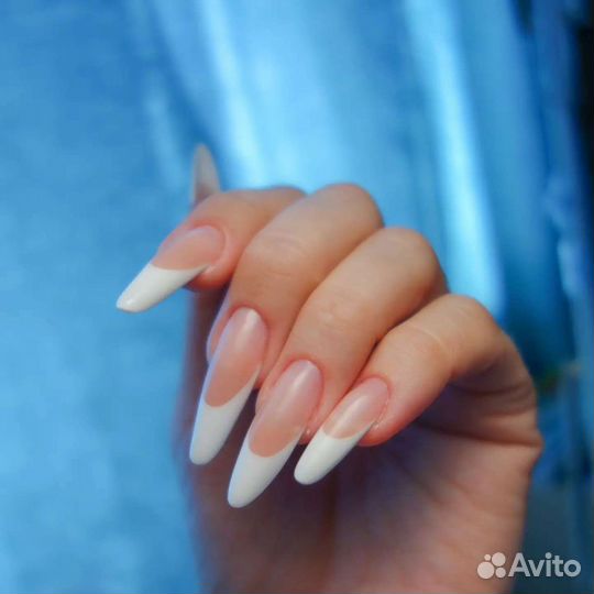 Выкладной френч модели наращивание ногтей