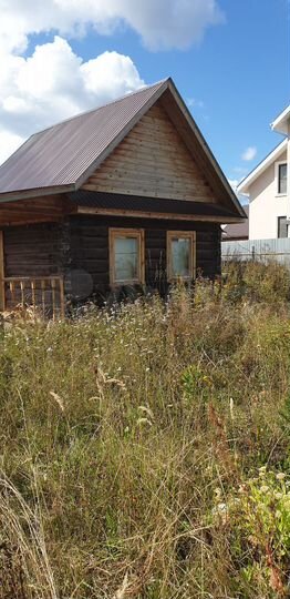 Дом 21 м² на участке 6 сот.