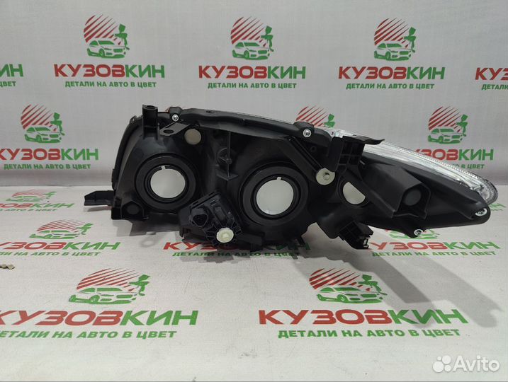 Фара toyota corolla 06-10 RH с электрокорректором