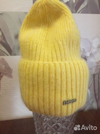 Продам шапочки весение