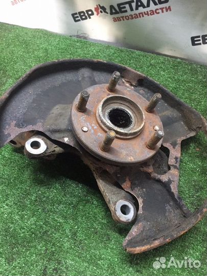 Кулак поворотный передний левый Mazda Cx-7