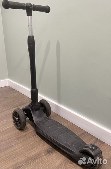 Самокат детский трехколесный бу