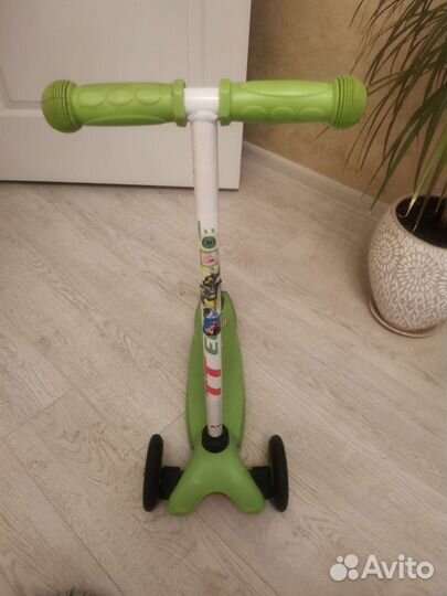 Самокат детский трехколесный бу