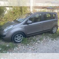 Nissan Note 1.6 AT, 2006, 204 500 км, с пробегом, цена 640 000 руб.