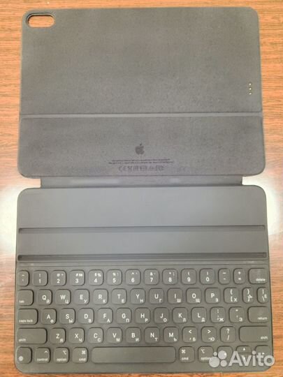 Клавиатура для iPad Pro11 19г.Smart Keyboard Folio
