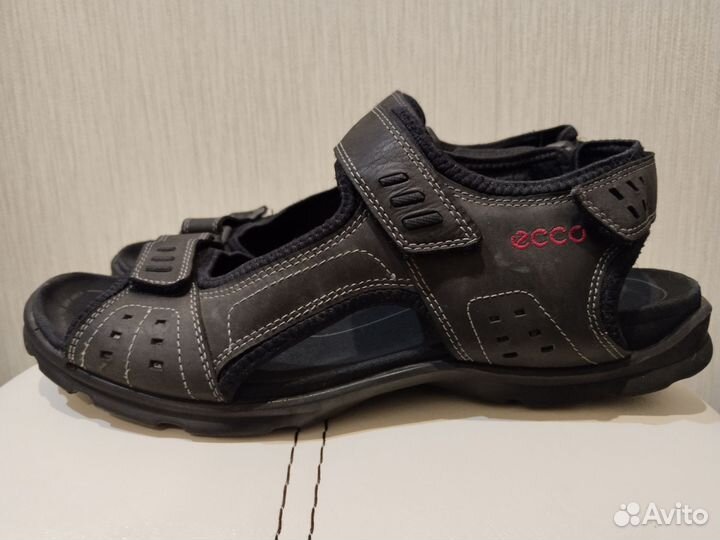 Сандалии Ecco Utah 45p