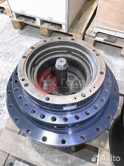 Бортовой редуктор JCB JS220HD 20/925318