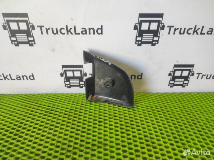 Накладка верхней дверной петли левая Man Tgx 2012