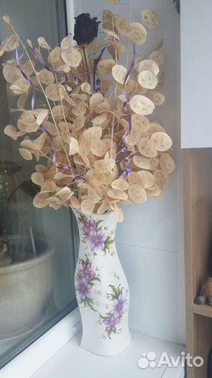 Ваза с Лунарией