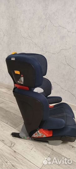 Автомобильное детское кресло Chicco Oasis 2-3