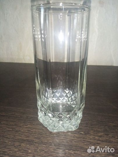 Стаканы, рюмки