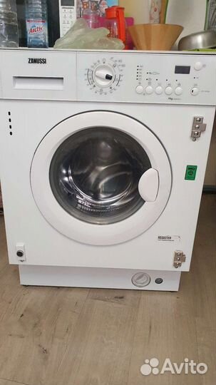 Встраиваемая стиральная машина