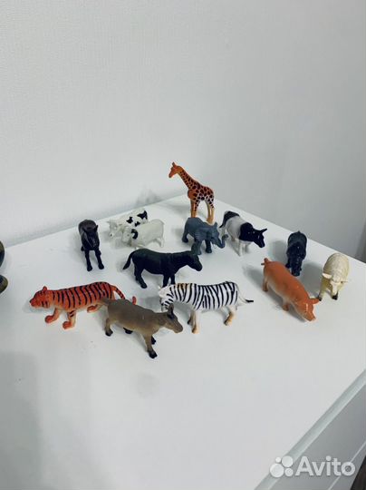 Набор фигурок животных