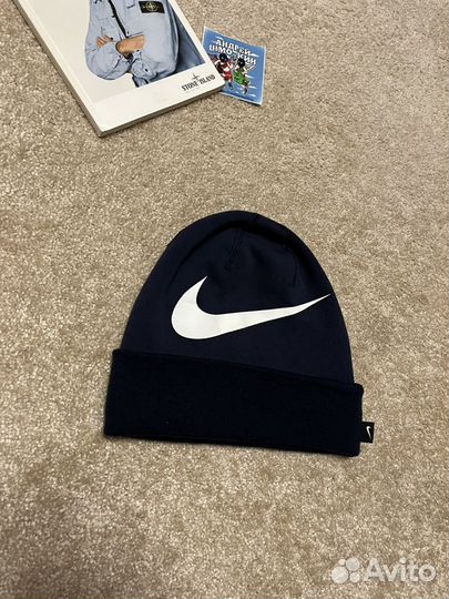 Шапка Nike Swoosh Dri-Fit