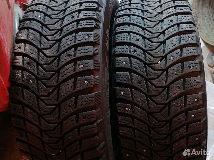 Michelin X-Ice North 3 205/65 R16 99T