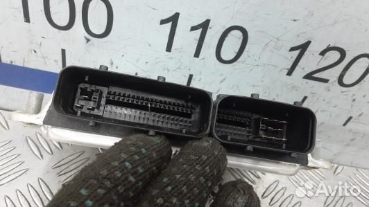Блок управления двигателем audi A8 D3 (GSE09PF01)