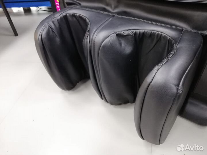 Массажное кресло с купюроприемником