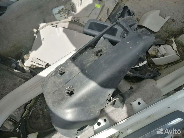 Кожух рулевой колонки Volvo S40 2 1.6 B4164S3 2012