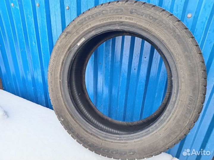 Goodyear UltraGrip Performance 205/55 R16 91T