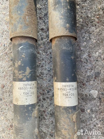 Амортизатор Toyota Rav4 III 2008г