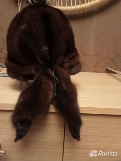 Норковые шапки-2шт,песец-ушанка