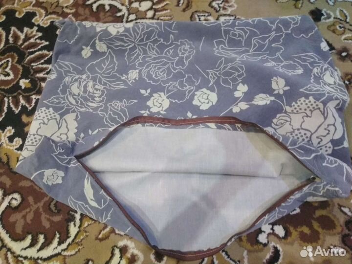 Декоративные подушки с водоотталкивающей тканью