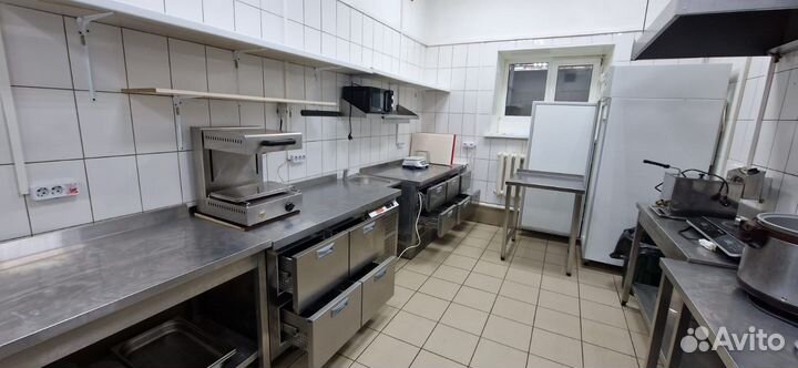 Готовая кухня дарк Китчен (dark kitchen)