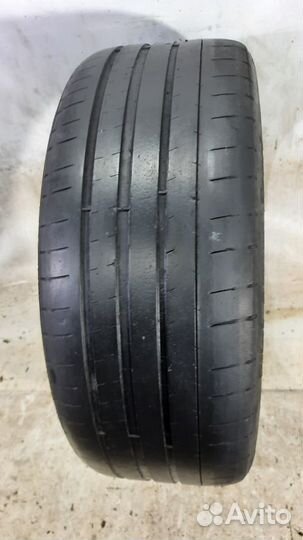 Michelin Pilot Super Sport 235/45 R20