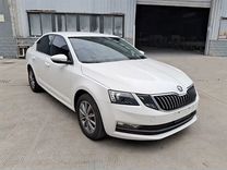 Skoda Octavia 1.5 AT, 2020, 23 700 км, с пробегом, цена 1 380 000 руб.