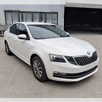 Skoda Octavia 1.5 AT, 2020, 23 700 км, с пробегом, цена 1 380 000 руб.