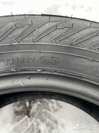 Ikon Tyres Nordman 8 205/60 R16 96T