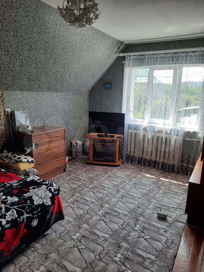 Дом 56 м² на участке 6 сот.