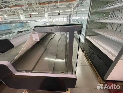 Витрина холодильная универсальная Brandford Aurora