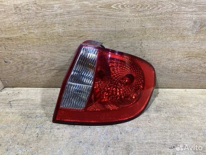 Фонарь задний правый Hyundai Getz рест Арт. 111220