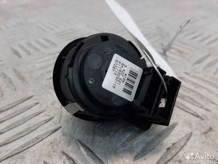 Кнопка (выключатель) Mini Cooper R56 2010