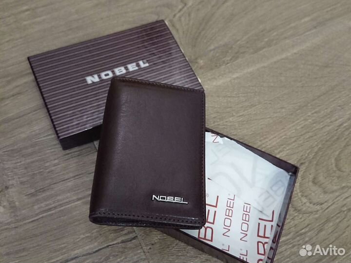 Визитница Nobel