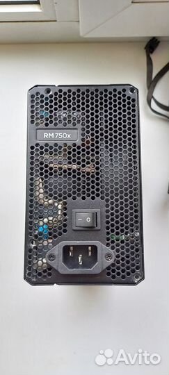 Блок питания corsair 750w