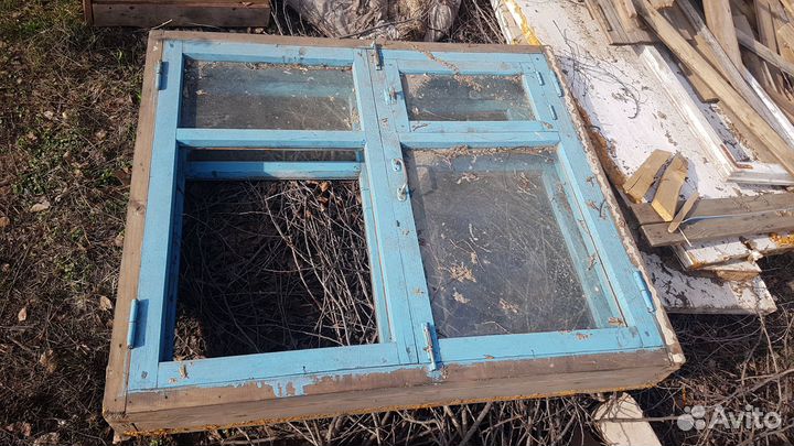 Окно деревянное с рамой бу