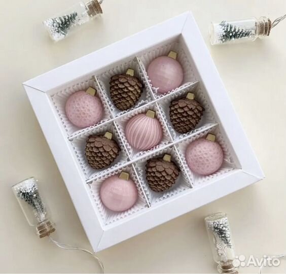 Шоколадные новогодние шарики конфеты