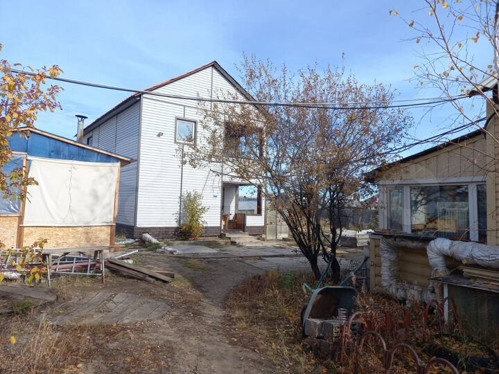 Дом 169 м² на участке 12 сот.