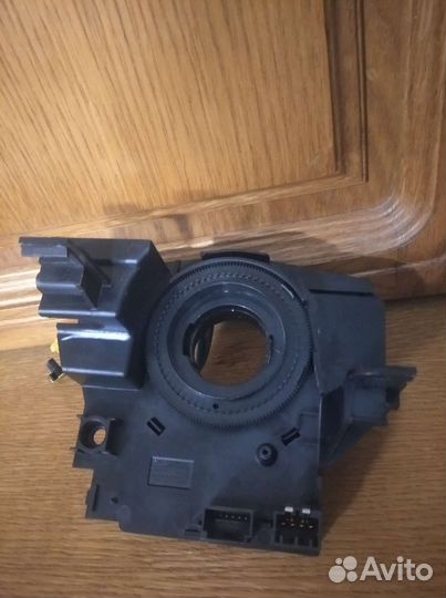 Шлейф руля на Додж Джонни