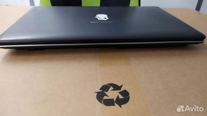 Игровой ноутбук Asus 17/i7/SSD/16гб/GTX645