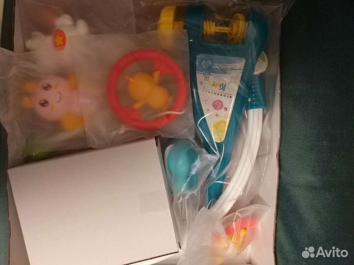 Музыкальный мобиль на кроватку