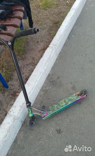 Трюковой самокат